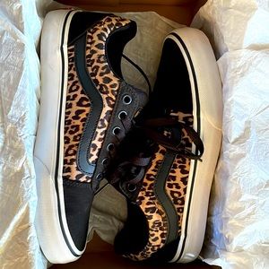 Used Cheetah print vans size 7